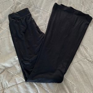 Came from SHEIN, excuse the dog hair lol, a little to short for me (I’m 5’4)